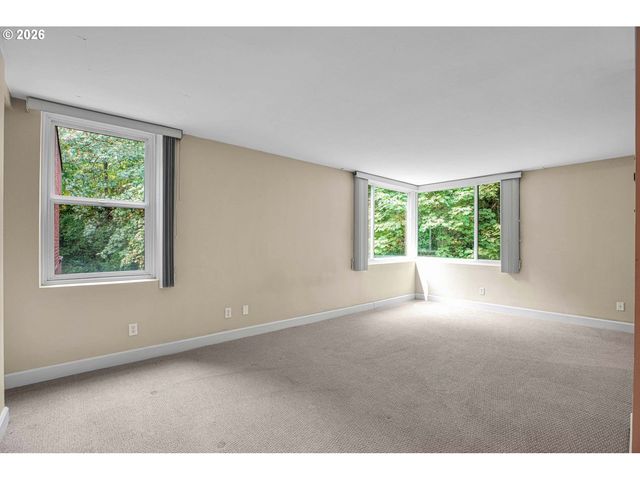 1205 Sw CARDINELL Dr 706, Portland, OR 97201