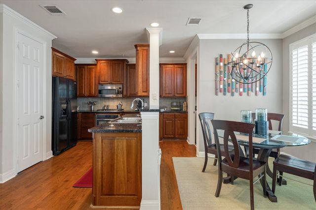 2548 Corbeau Drive, Irving, TX 75038