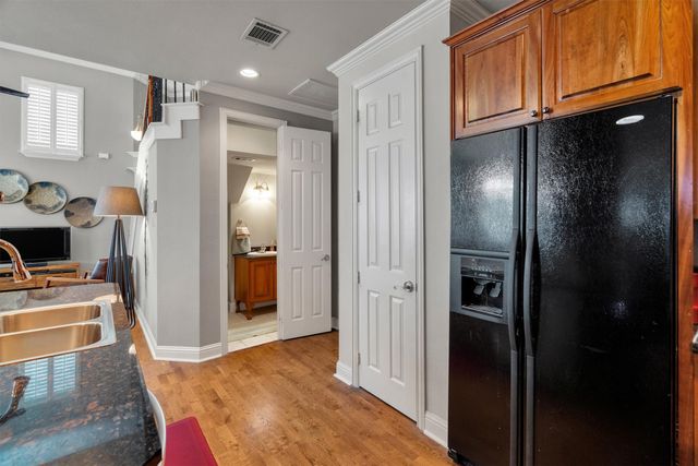 2548 Corbeau Drive, Irving, TX 75038