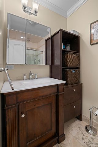 58-12 77th Place, Middle Village, NY 11379