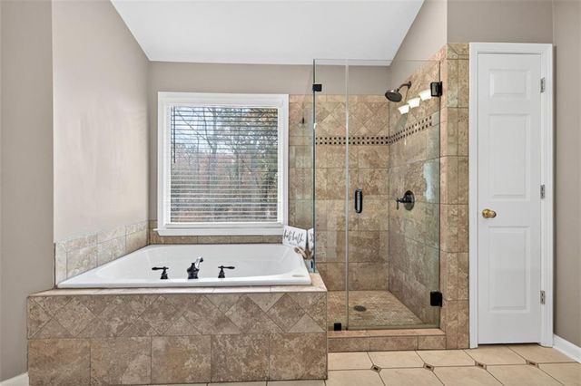 6479 Mobilis Court, Sugar Hill, GA 30518