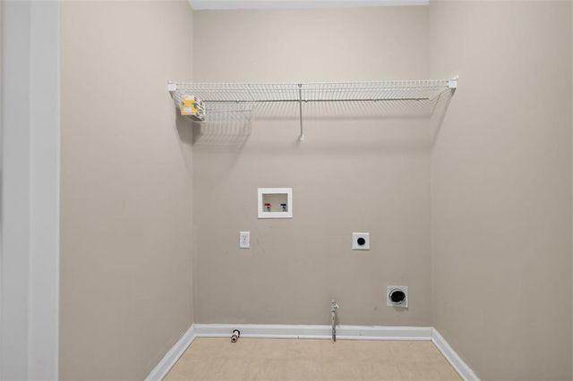 6479 Mobilis Court, Sugar Hill, GA 30518