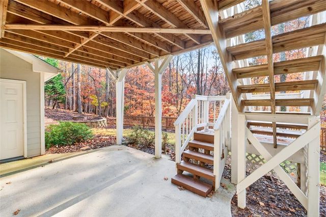 6479 Mobilis Court, Sugar Hill, GA 30518