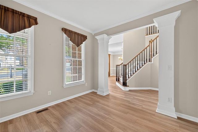 6479 Mobilis Court, Sugar Hill, GA 30518