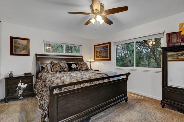 17730 Minnow Way, Penn Valley, CA 95946