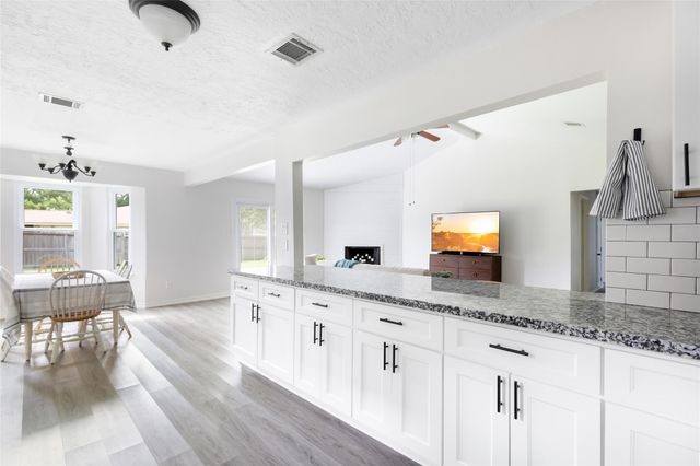 17502 Morning Star Avenue, Crosby, TX 77532