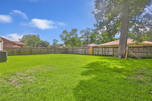 17502 Morning Star Avenue, Crosby, TX 77532