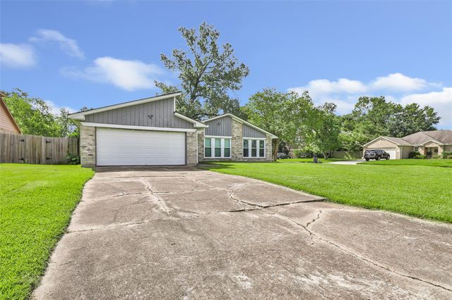 17502 Morning Star Avenue, Crosby, TX 77532