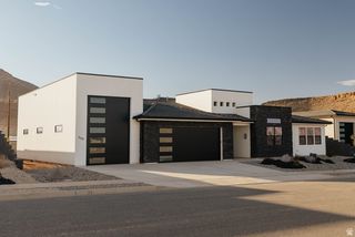 968 S RATTLESNAKE LN #9, Washington, UT 84780