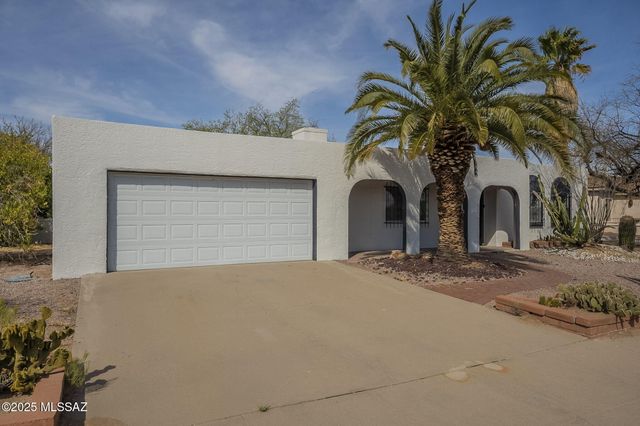 653 N Avenida Tortuga, Green Valley, AZ 85614