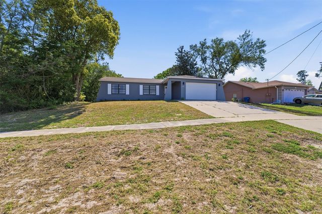 5364 DELTONA BOULEVARD, Spring Hill, FL 34606