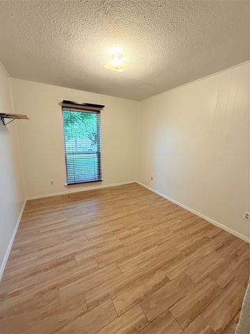 2707 Mark Twain Drive, Farmers Branch, TX 75234