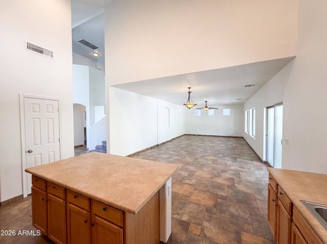7428 S 15TH Drive, Phoenix, AZ 85041