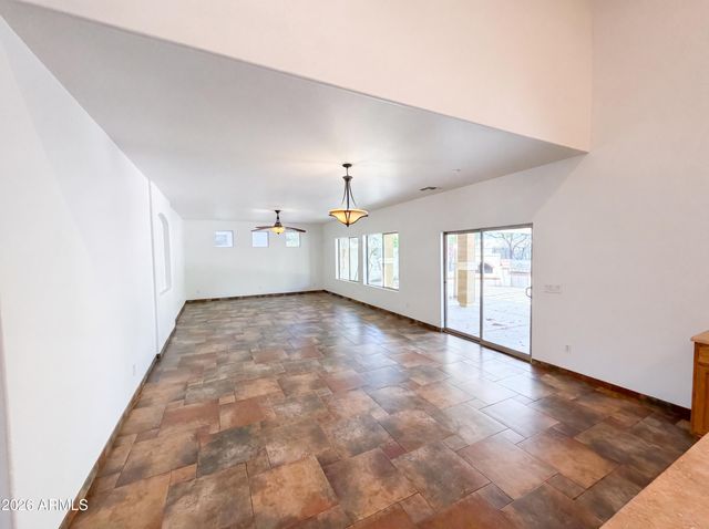7428 S 15TH Drive, Phoenix, AZ 85041