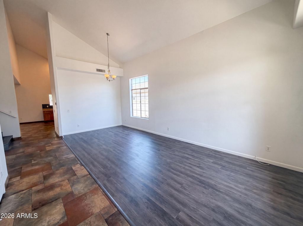 7428 S 15TH Drive, Phoenix, AZ 85041 — photo 3