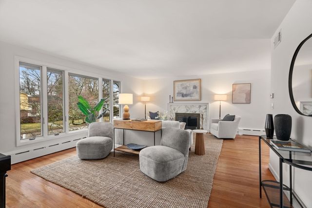 520 Clinton Road, Brookline, MA 02467