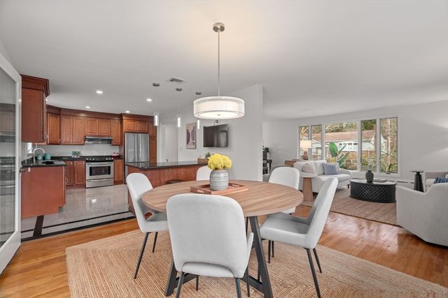 520 Clinton Road, Brookline, MA 02467