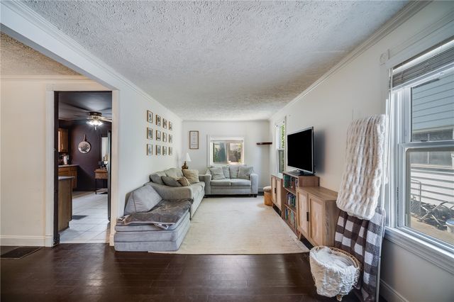199 Haviland Park, Greece, NY 14616