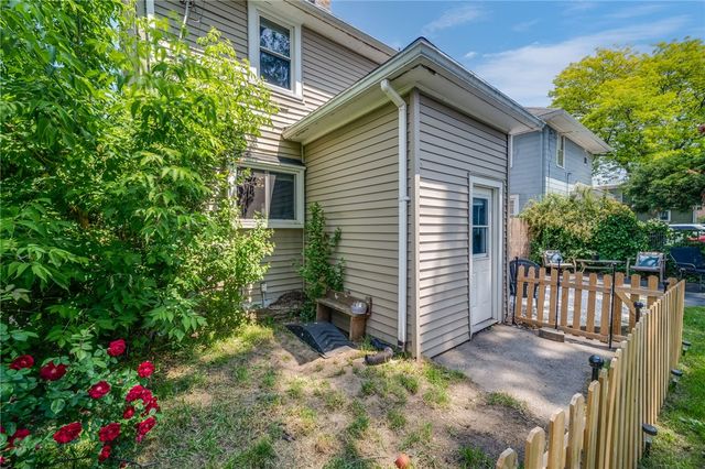 199 Haviland Park, Greece, NY 14616
