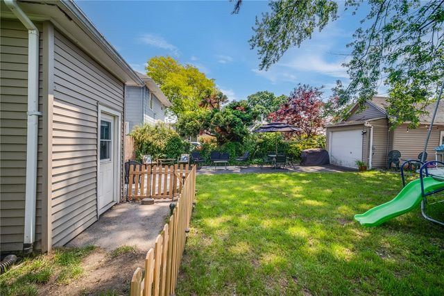 199 Haviland Park, Greece, NY 14616