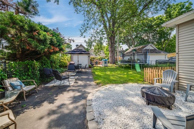 199 Haviland Park, Greece, NY 14616