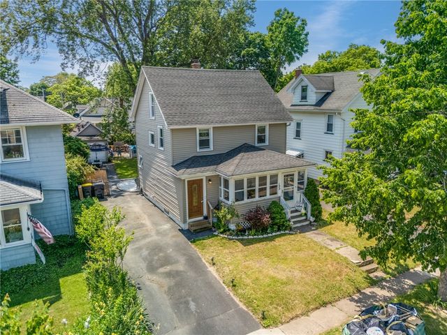 199 Haviland Park, Greece, NY 14616