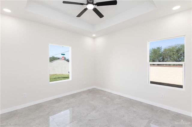 9226 N 25th Lane, Mcallen, TX 78504