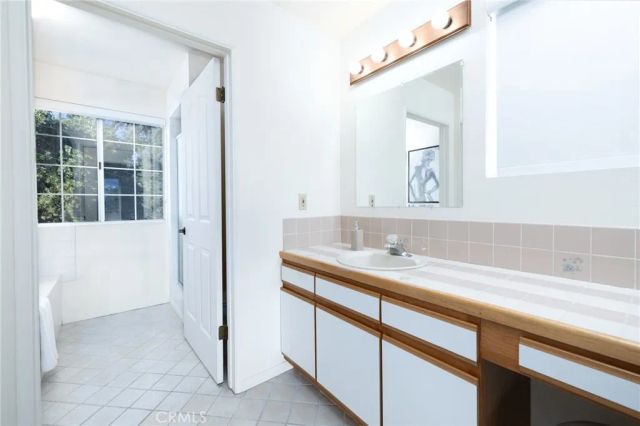 1425 Wildwood Drive, Eagle Rock, CA 90041