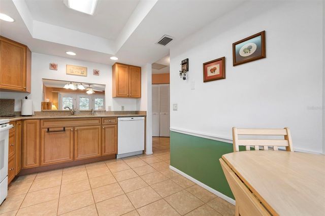 110 PINE HOLLOW DRIVE 110, Englewood, FL 34223