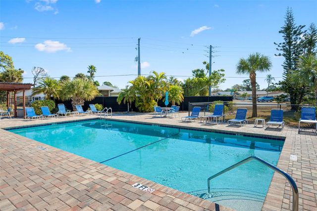 110 PINE HOLLOW DRIVE 110, Englewood, FL 34223