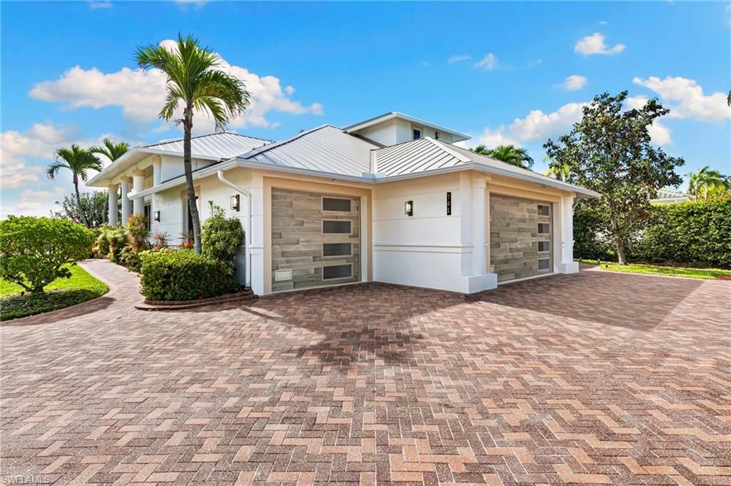 741 Holly CT, MARCO ISLAND, FL 34145 — photo 3