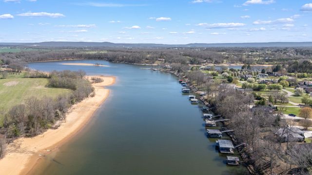 142 Summerset Pl, Estill Springs, TN 37330