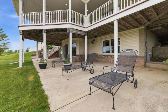 2911 Wildlife LANE, Richfield, WI 53076