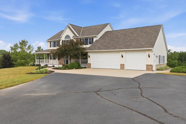 2911 Wildlife LANE, Richfield, WI 53076