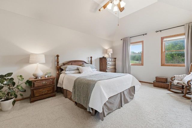 2911 Wildlife LANE, Richfield, WI 53076