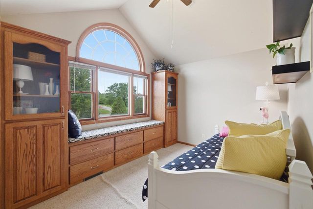 2911 Wildlife LANE, Richfield, WI 53076