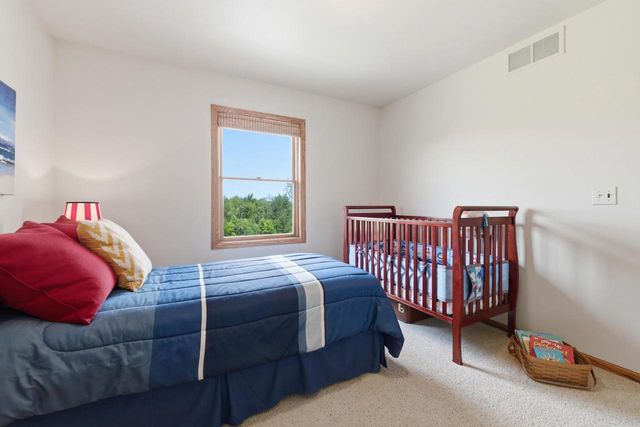 2911 Wildlife LANE, Richfield, WI 53076