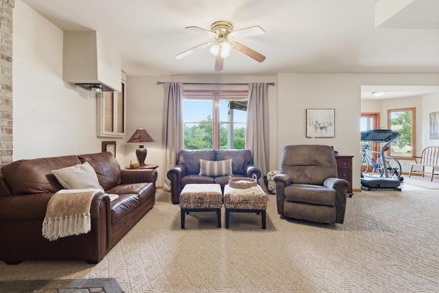 2911 Wildlife LANE, Richfield, WI 53076