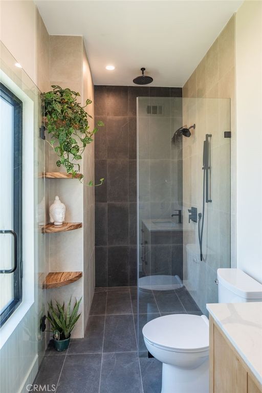 Image 14 of property listing at 15316 Atkinson, Gardena, CA 90249