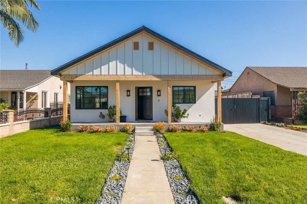 Image 2 of property listing at 15316 Atkinson, Gardena, CA 90249