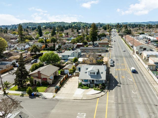 2325 Georgia St, Napa, CA 94559