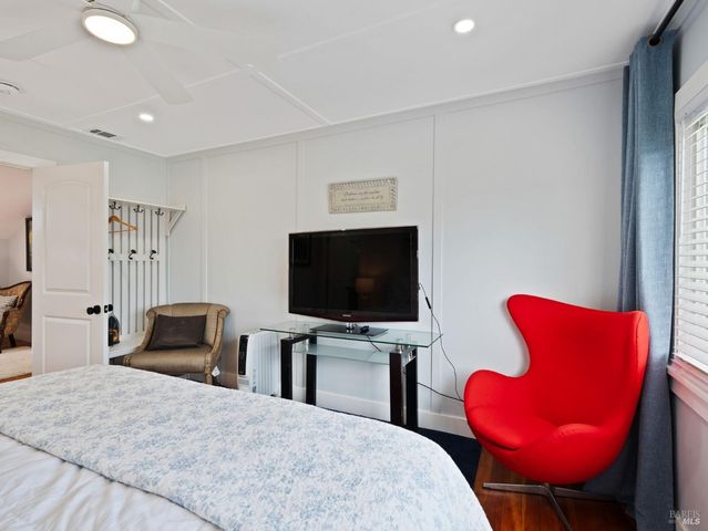 2325 Georgia St, Napa, CA 94559