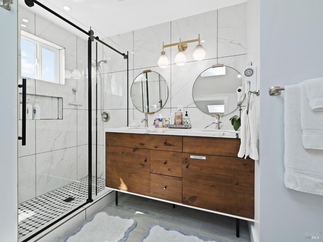 2325 Georgia St, Napa, CA 94559