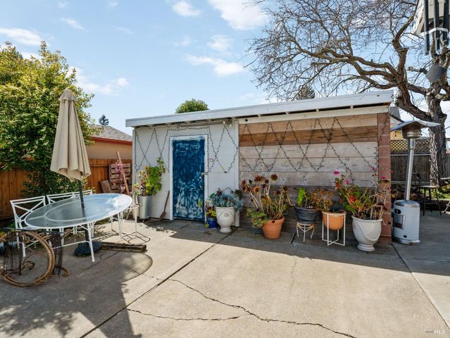 2325 Georgia St, Napa, CA 94559