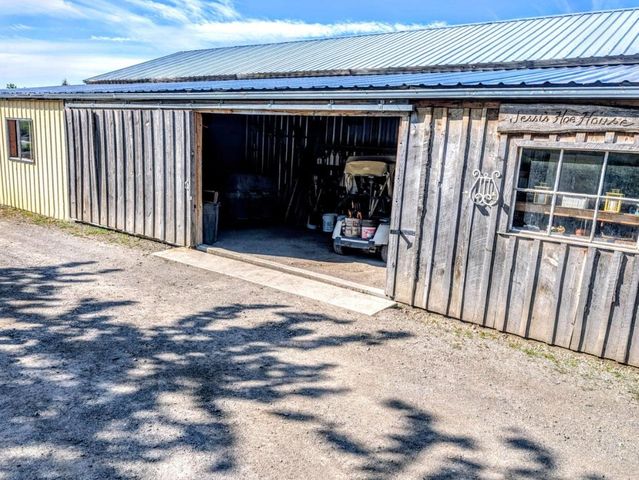 717 Conrad Hill Way, Colville, WA 99114