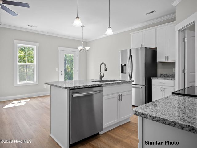 209 Holly Sands Loop, Holly Ridge, NC 28445