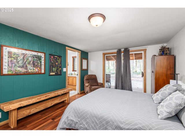 56642 MCKENZIE Hwy, Mc Kenzie Bridge, OR 97413