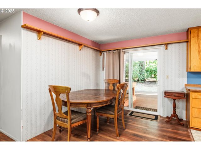 56642 MCKENZIE Hwy, Mc Kenzie Bridge, OR 97413