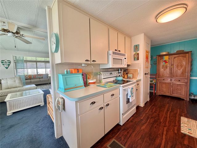 408 PALO VERDE DRIVE, Leesburg, FL 34748