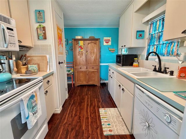 408 PALO VERDE DRIVE, Leesburg, FL 34748